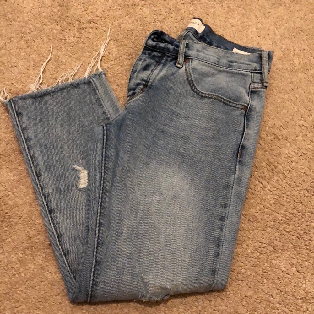 PacSun Cropped Girlfriend Jeans